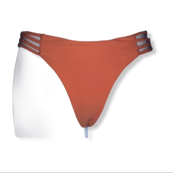 Acacia Cheeky Bikini Bottom - Picture 1 of 7